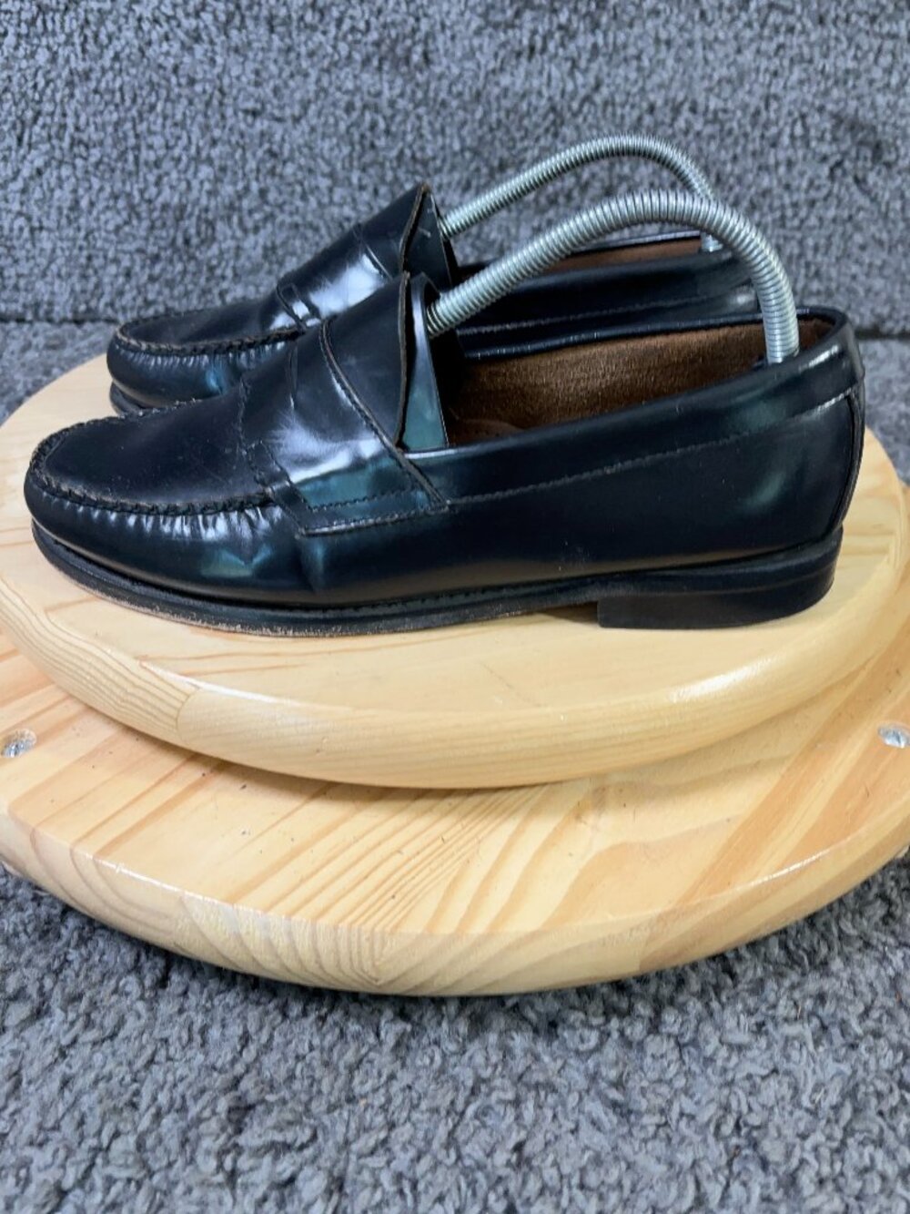 GH Bass Weejuns Penny Loafer Mens Size 8 Extra Wide Leather Burgundy Preppy Shoe